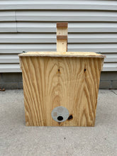 Load image into Gallery viewer, Swarm Trap Deluxe