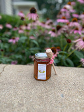 Load image into Gallery viewer, Spicy honey 10 oz
